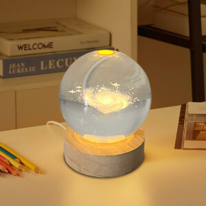 Crystal Ball Lamp -- DL-37