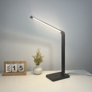 Wireless Charger Led Desk Lamp -- B12